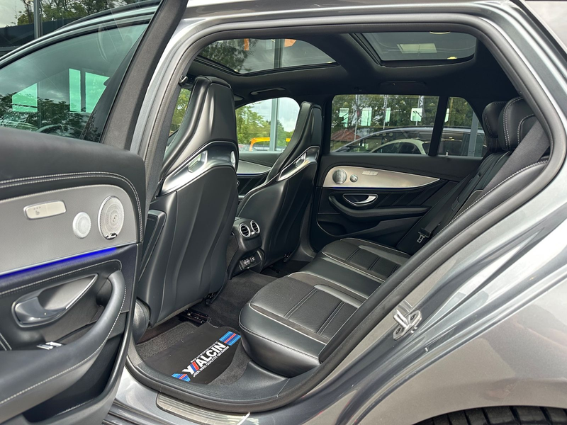 Mercedes-Benz E 63 AMG S 4MATIC+ T Aut. 2.H/BURM/PANO/ACC/NIGH — photo 11