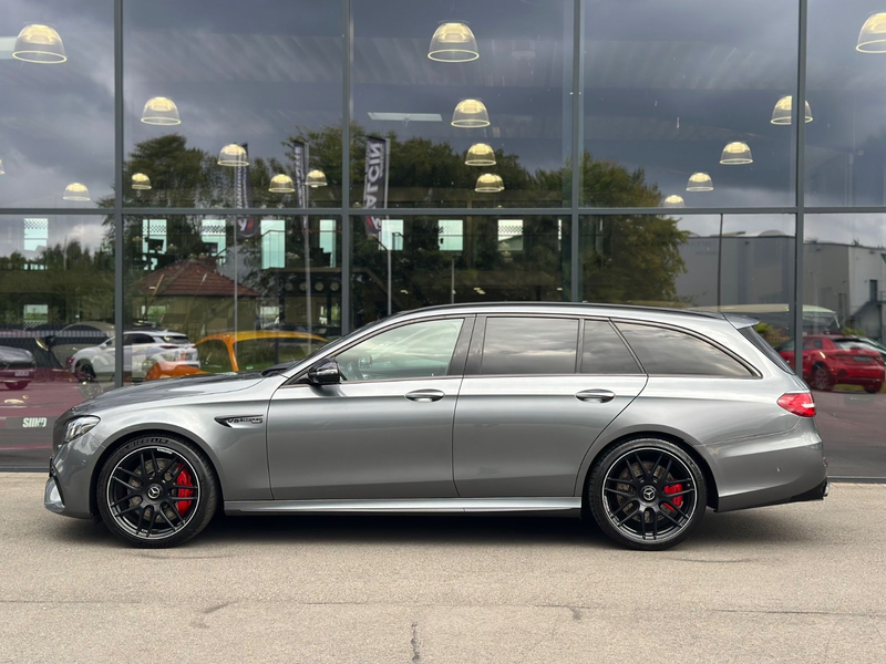 Mercedes-Benz E 63 AMG S 4MATIC+ T Aut. 2.H/BURM/PANO/ACC/NIGH — photo 6