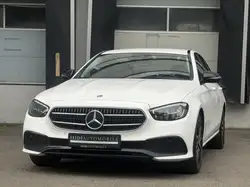 Mercedes-Benz E 220 D Avantgarde Night LED ACC MBUX Rü Kamera