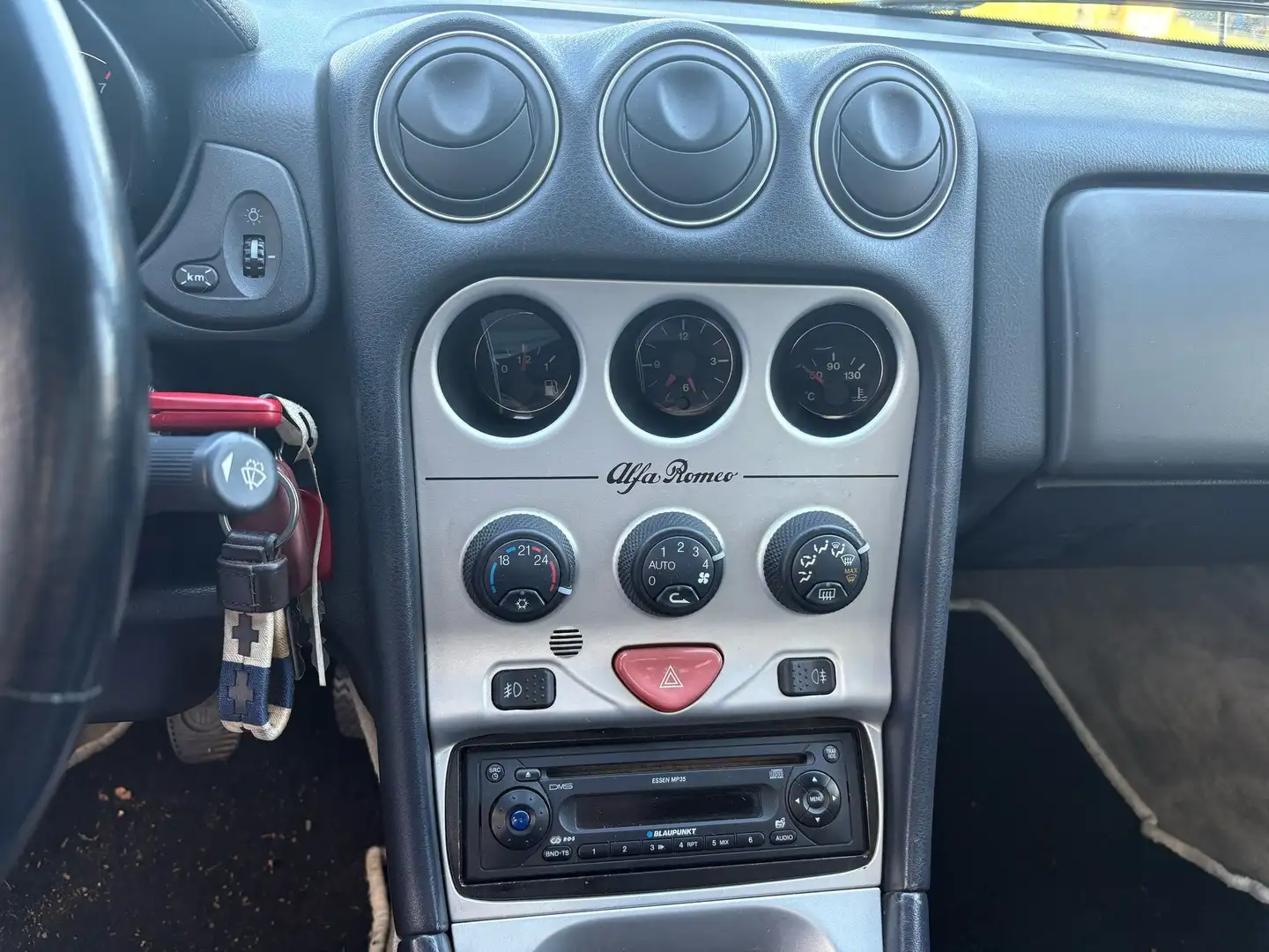 Alfa Romeo Spider 2.0 Twin Spark - 2
