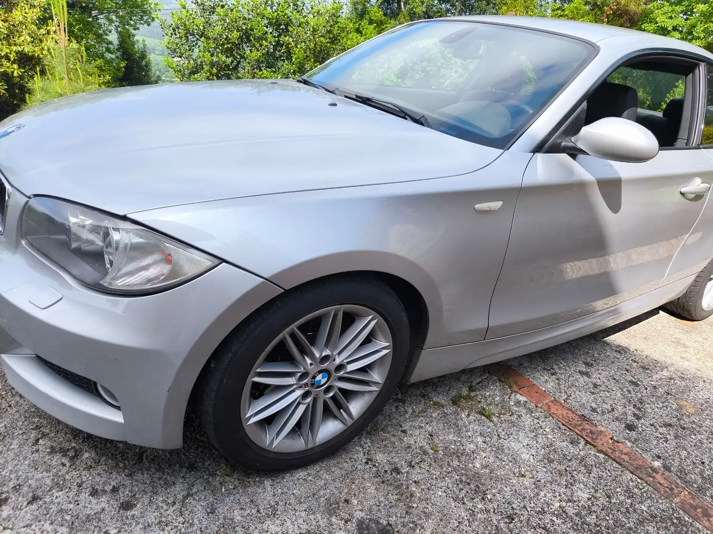 BMW 120 120d Coupé Plateado - 2