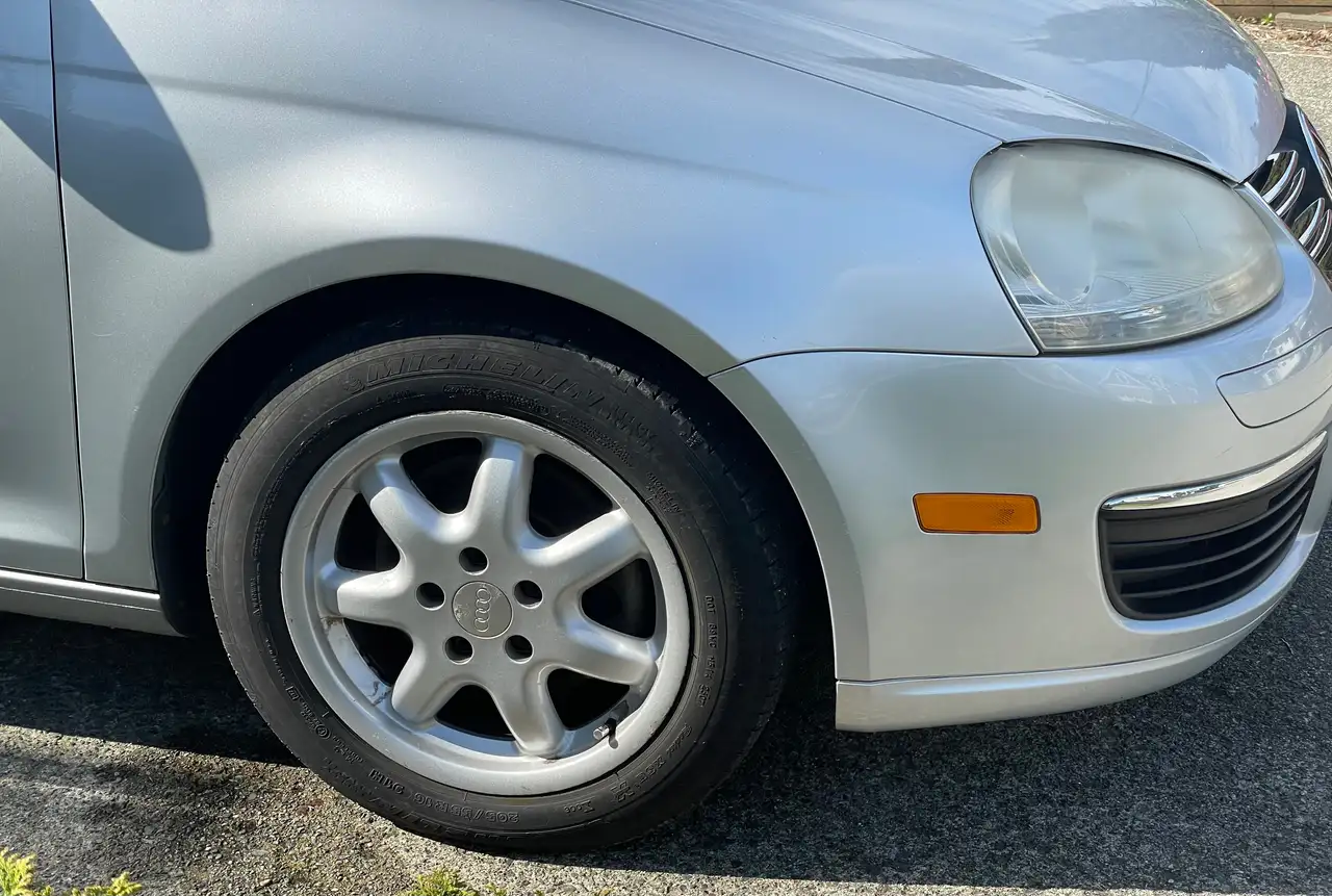 Volkswagen Jetta снимка Volkswagen Jetta