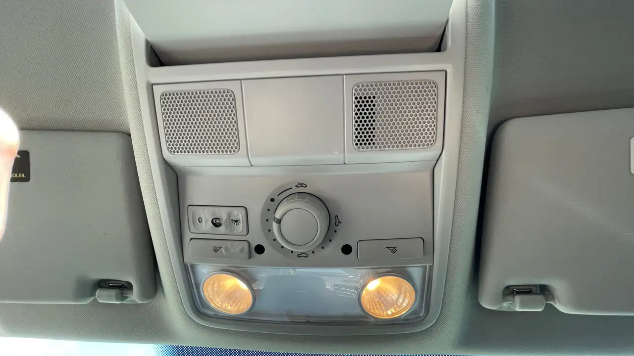 Volkswagen Jetta снимка Volkswagen Jetta