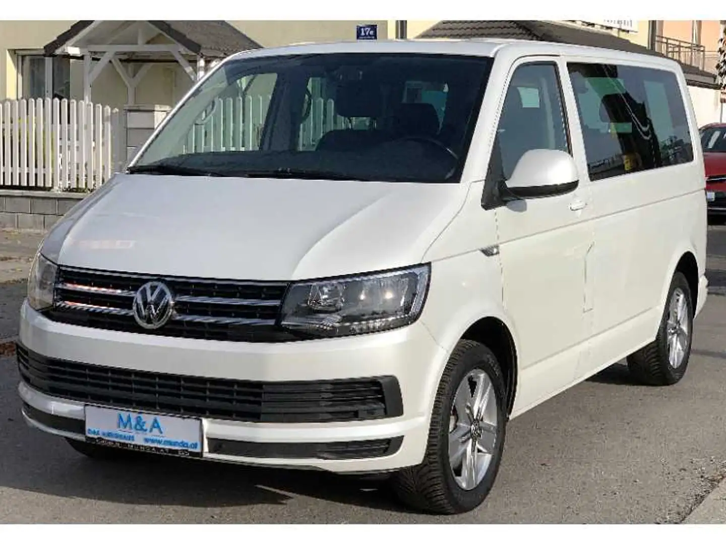 Volkswagen T6 Multivan 2.0 TDI Comfortline* GARANTIE Weiß - 1