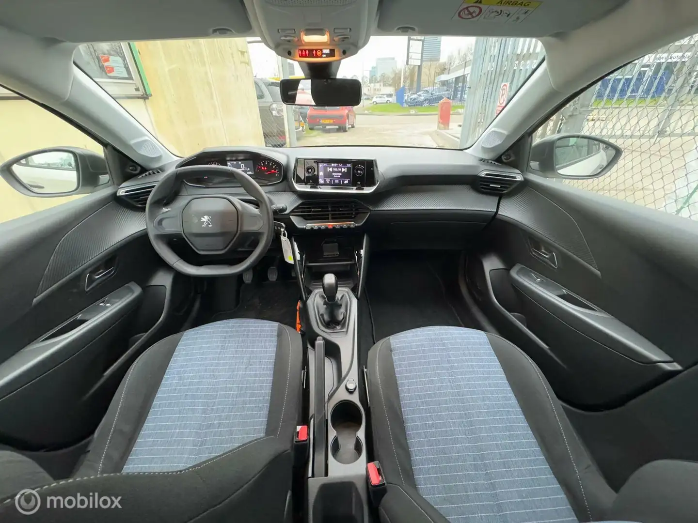 Peugeot 208 1.2 PureTech Like Wit - 2