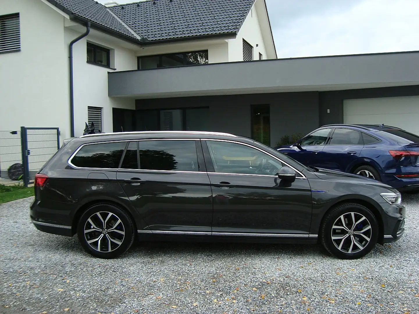 Volkswagen Passat Variant GTE DSG IQ-Matrix AHV Top !! Noir - 1