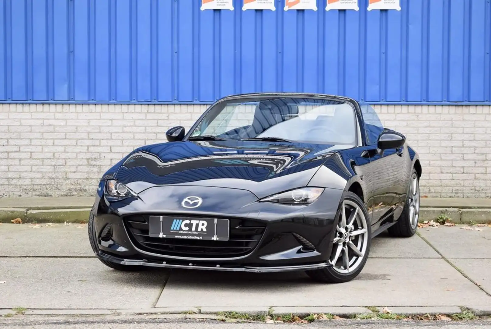Mazda MX-5 2.0 SkyActiv-G 184 Exclusive-Line Recaro int.+ vee Zwart - 1