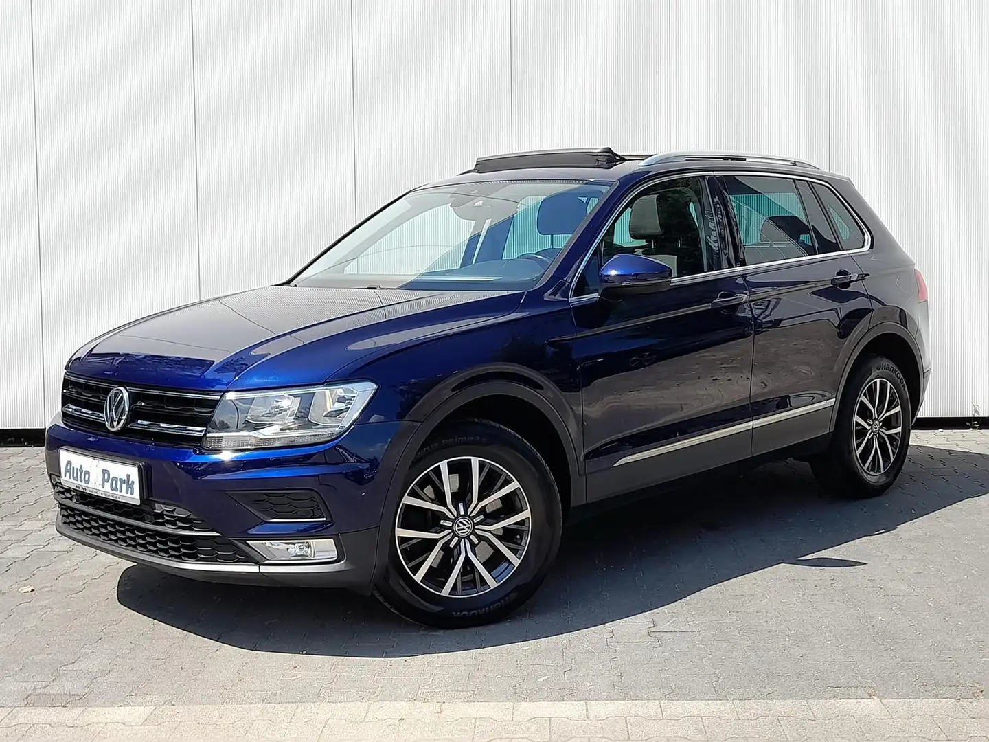 Volkswagen Tiguan 2.0 TDI 4Mot NAVI~SHZ~2xPDC~ACC~AHK~PANO Bleu - 2
