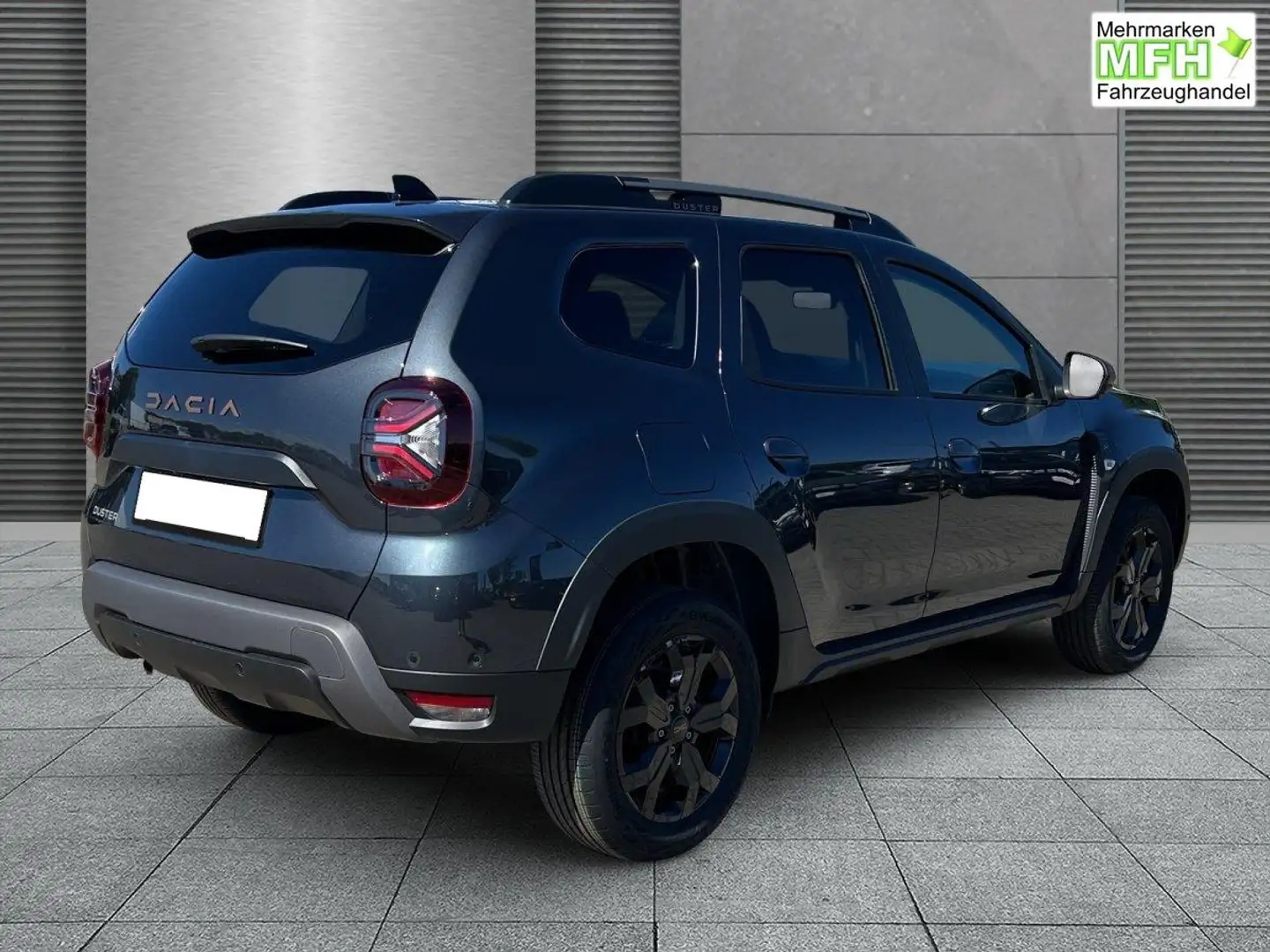 Dacia Duster Extreme MV-Kamera SHZ TCe 150 EDC 110 kW (150 P... Grau - 2