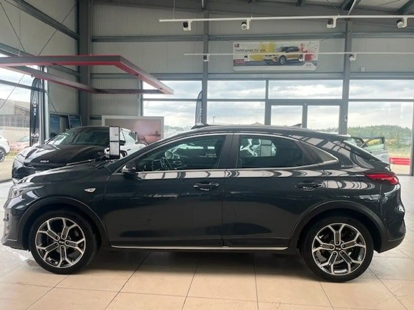 Kia XCeed Vision Komfort+Navigation - 2