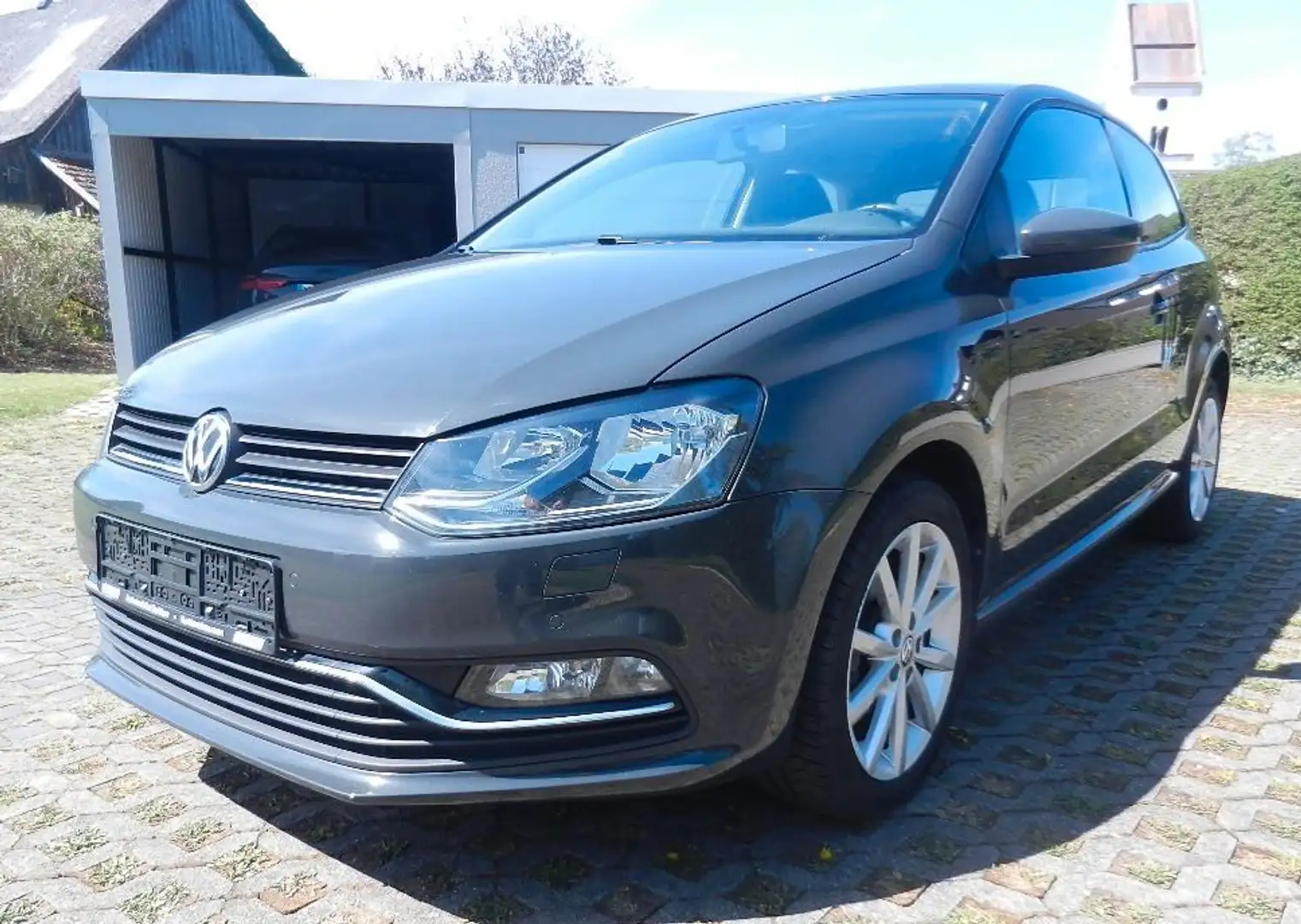 Volkswagen Polo V Highline 1.2TSI Sitzheiz.PDC Klima Grau - 1