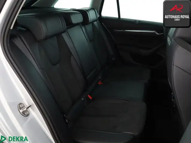 Skoda Octavia view 13