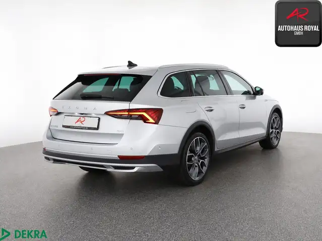 Skoda Octavia view 5