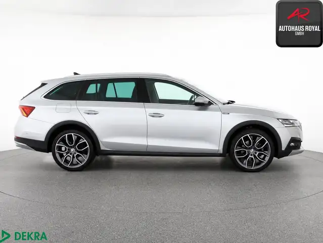 Skoda Octavia view 6