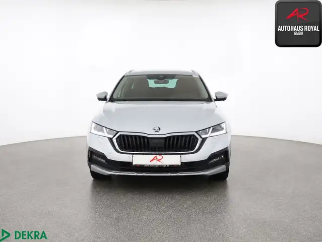 Skoda Octavia view 8