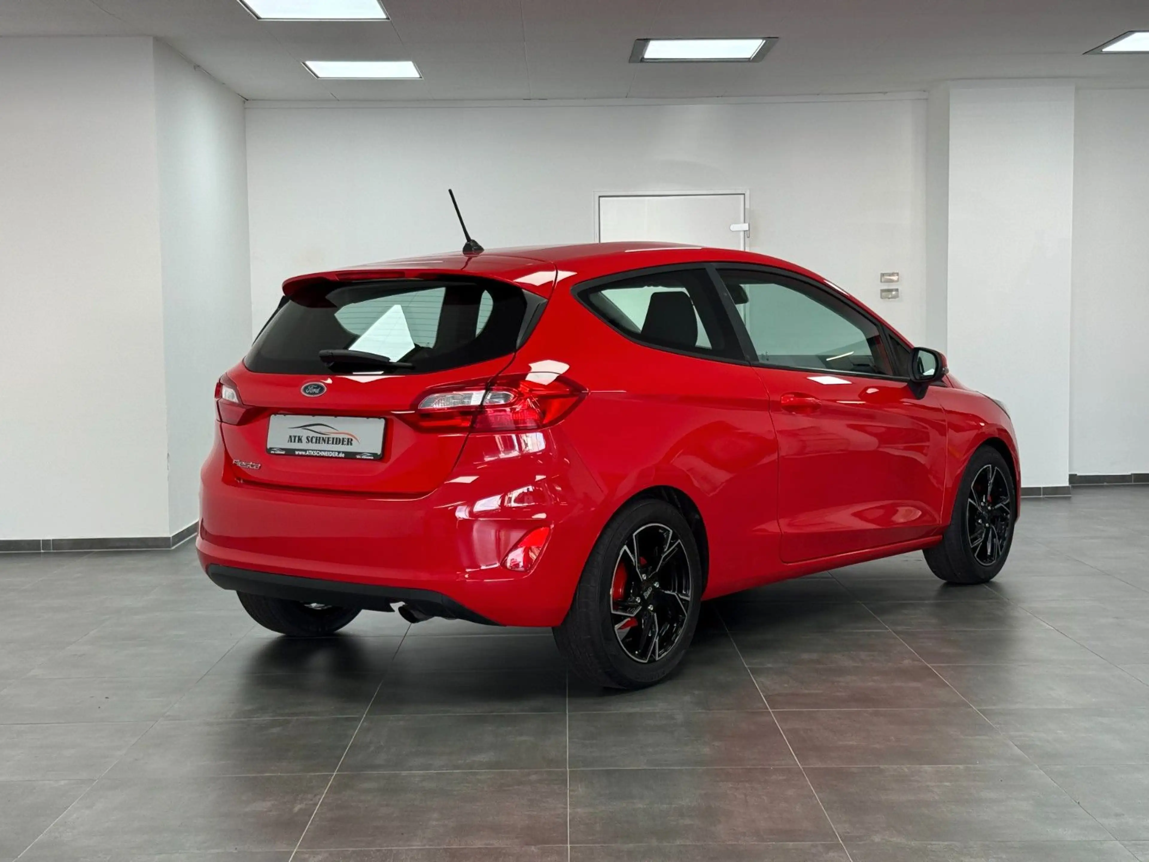 Ford Fiesta Cool & Connect/SPUR/DAB/CARPL/TEMP/SPORT — photo 6