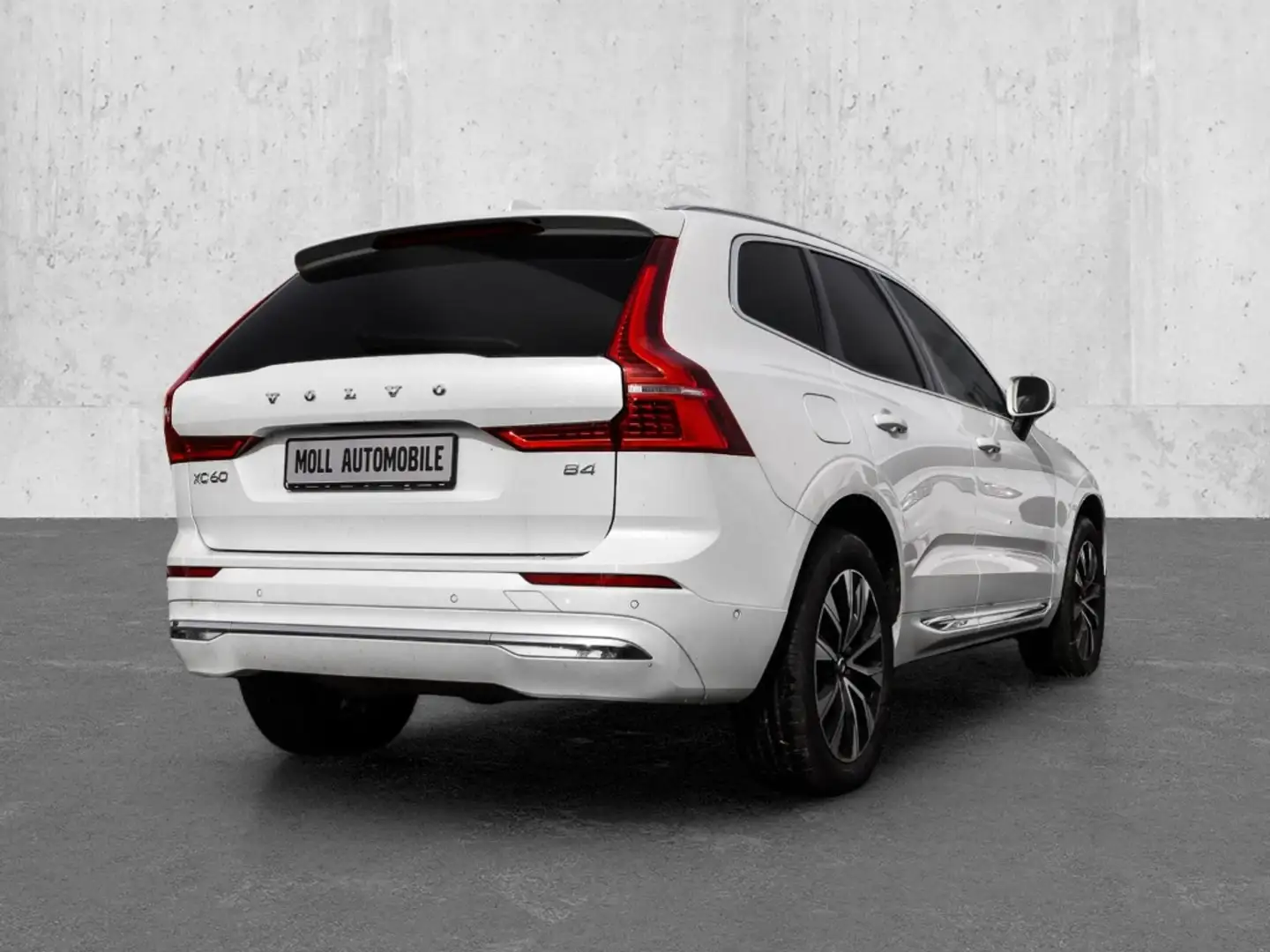 Volvo XC60 Plus Bright 2WD B4 Benzin EU6d digitales Cockpit M Weiß - 2