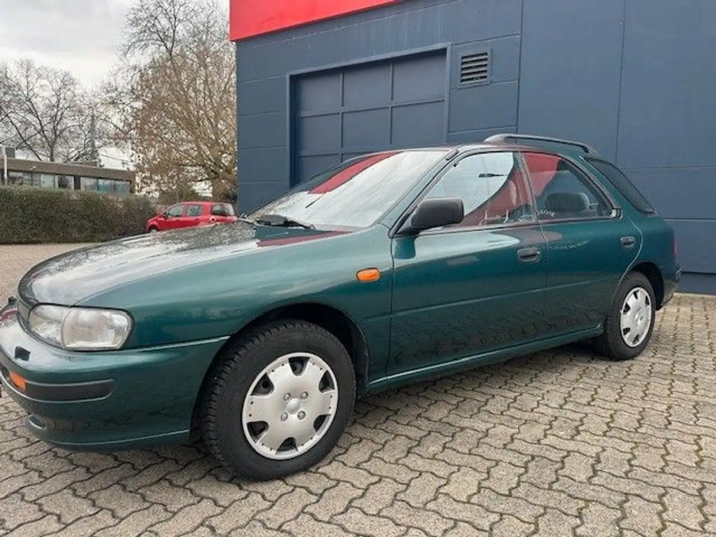 Subaru Impreza 4WD **1  Hand.Sehr Gepflegt** Vert - 2