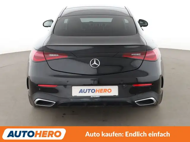 Mercedes-Benz Cle view 5