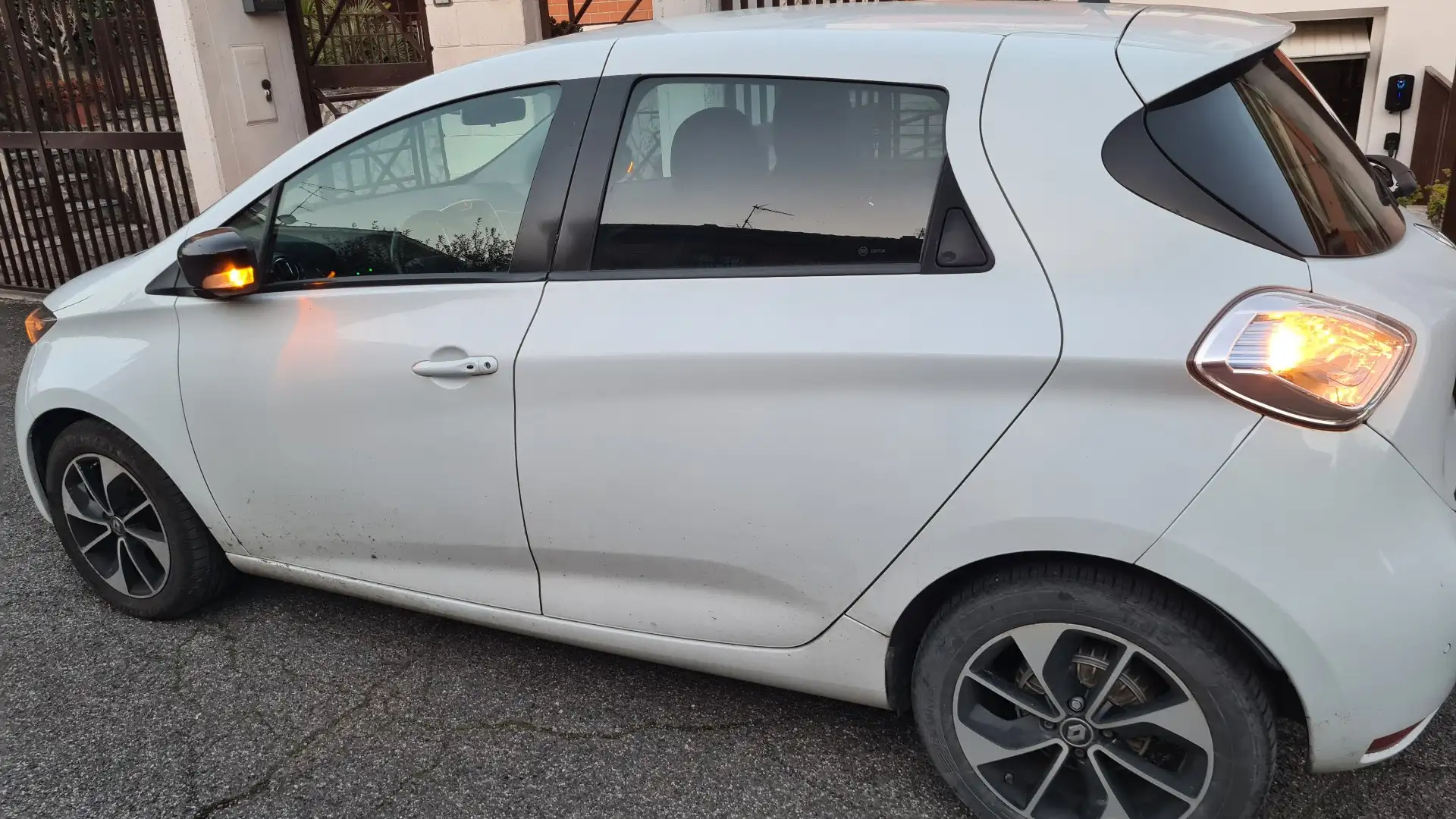 Renault ZOE Intens R110 Flex 108cv - 2