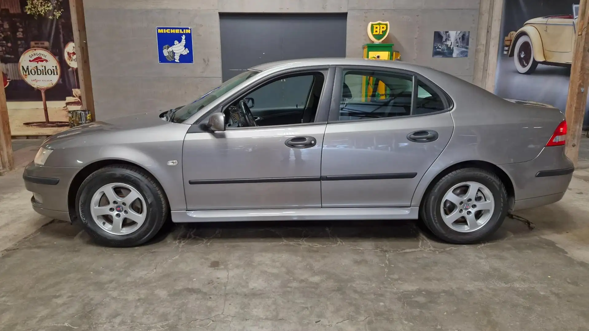 Saab 9-3 Sport Sedan 1.8t Optic 150PK | Rijklaarprijs | Cli Grau - 2