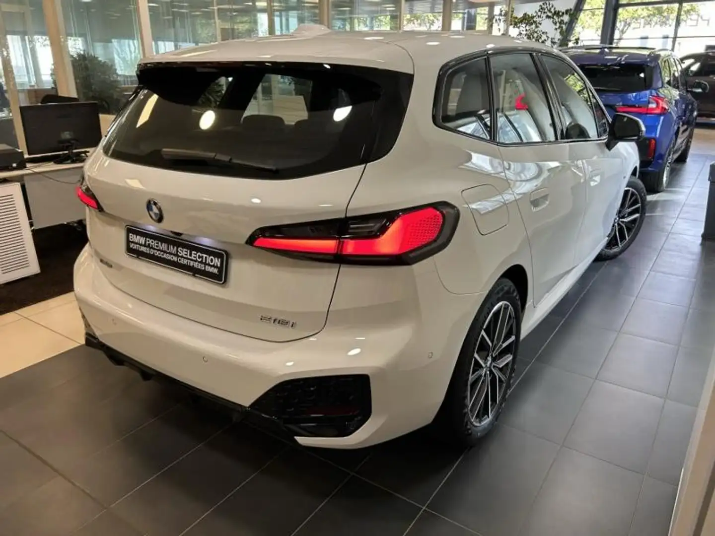 BMW 218 218i 136ch M Sport DKG7 Weiß - 2