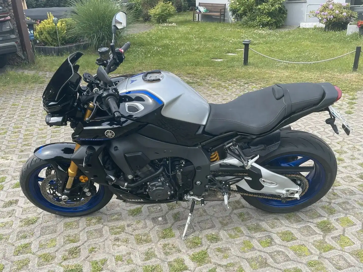 Yamaha MT-10 SP - 2