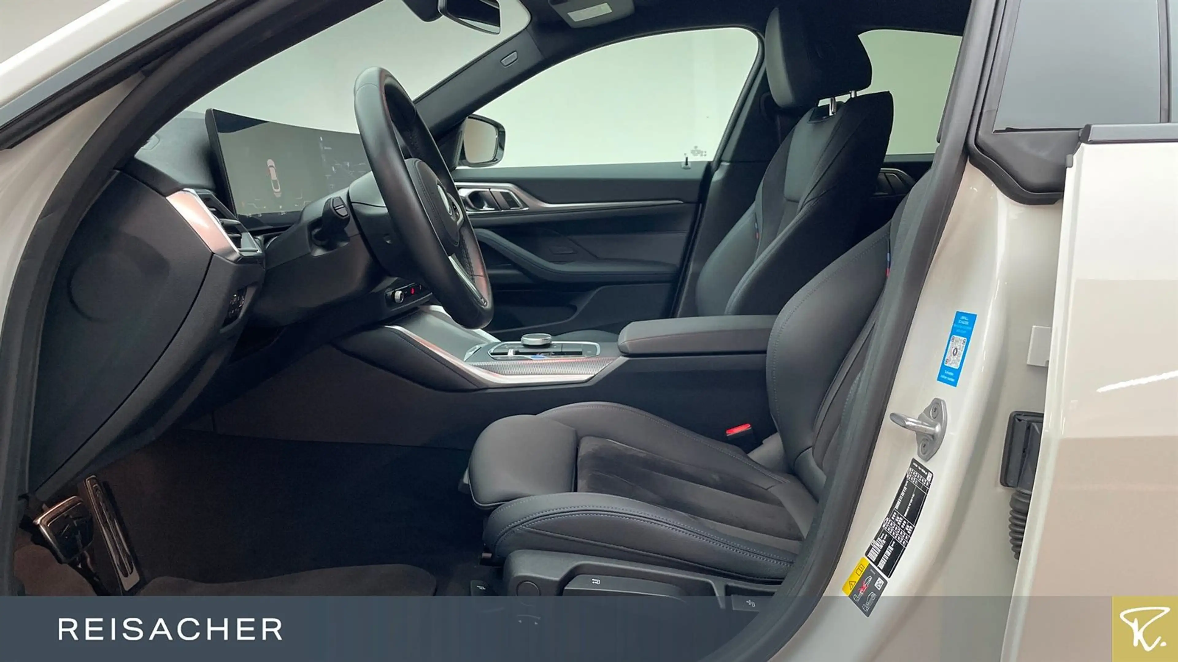 BMW i4 A eDrive35 Gran Coupé — photo 4