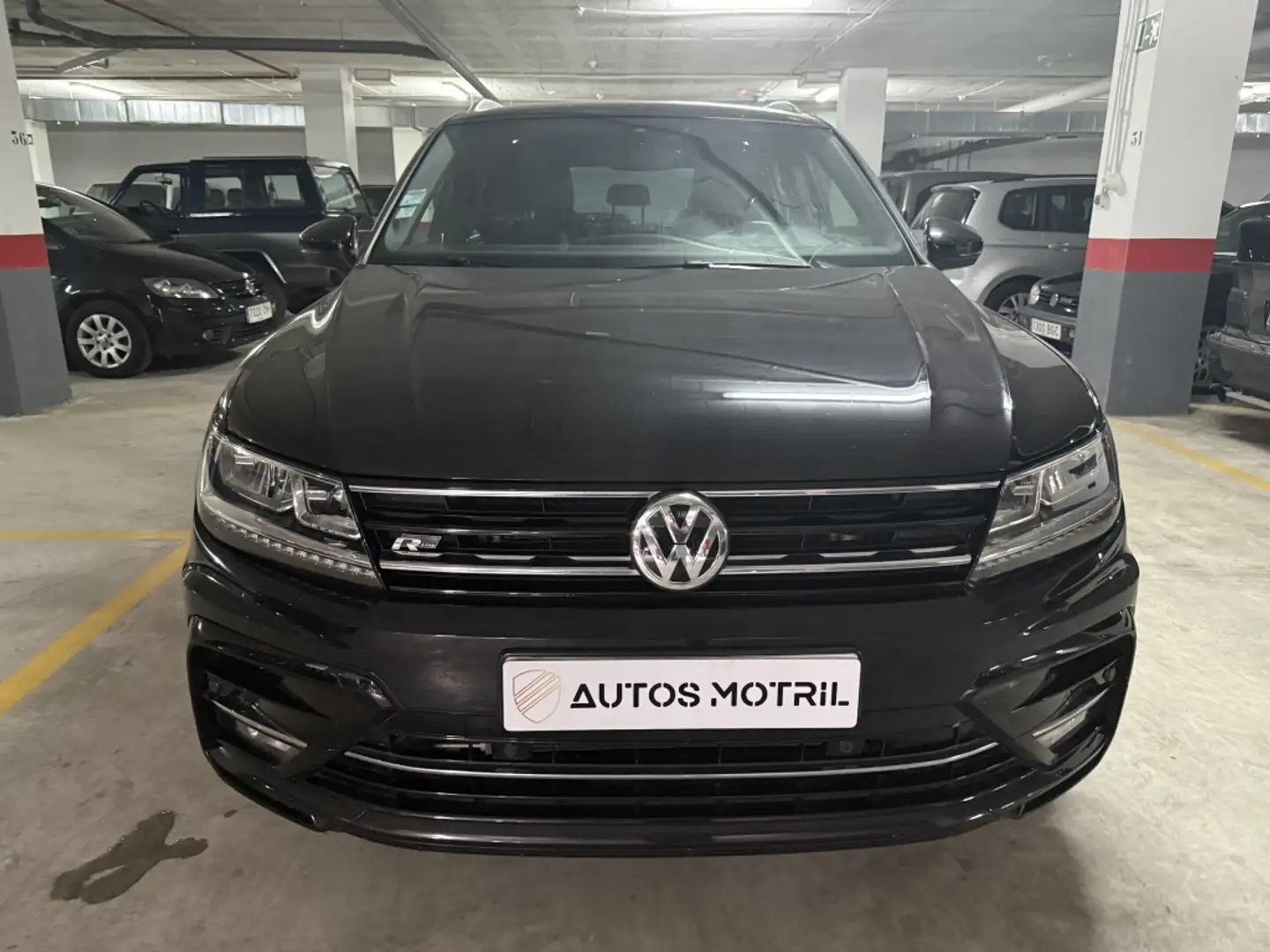 Volkswagen Tiguan 2.0TDI BMT R-Line 4Motion DSG 184 Noir - 1
