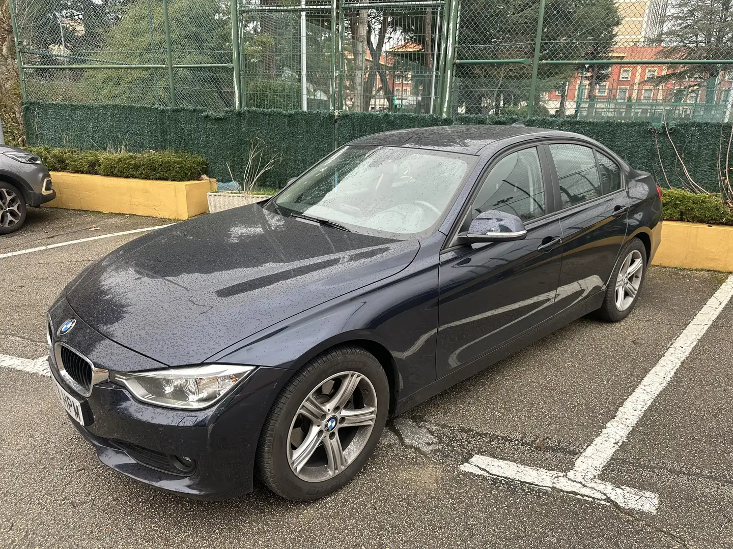 BMW 320 320dA Gran Turismo - 2