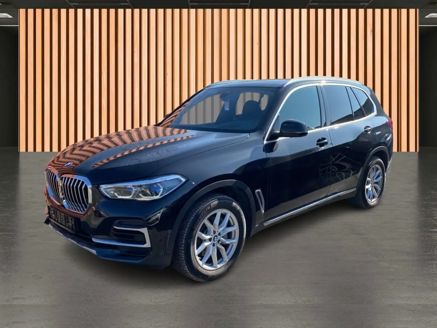 BMW X5 xDrive 40 i xLine*HeadUp*Stdhzg*ACC*HiFi*Pano Чёрный - 2