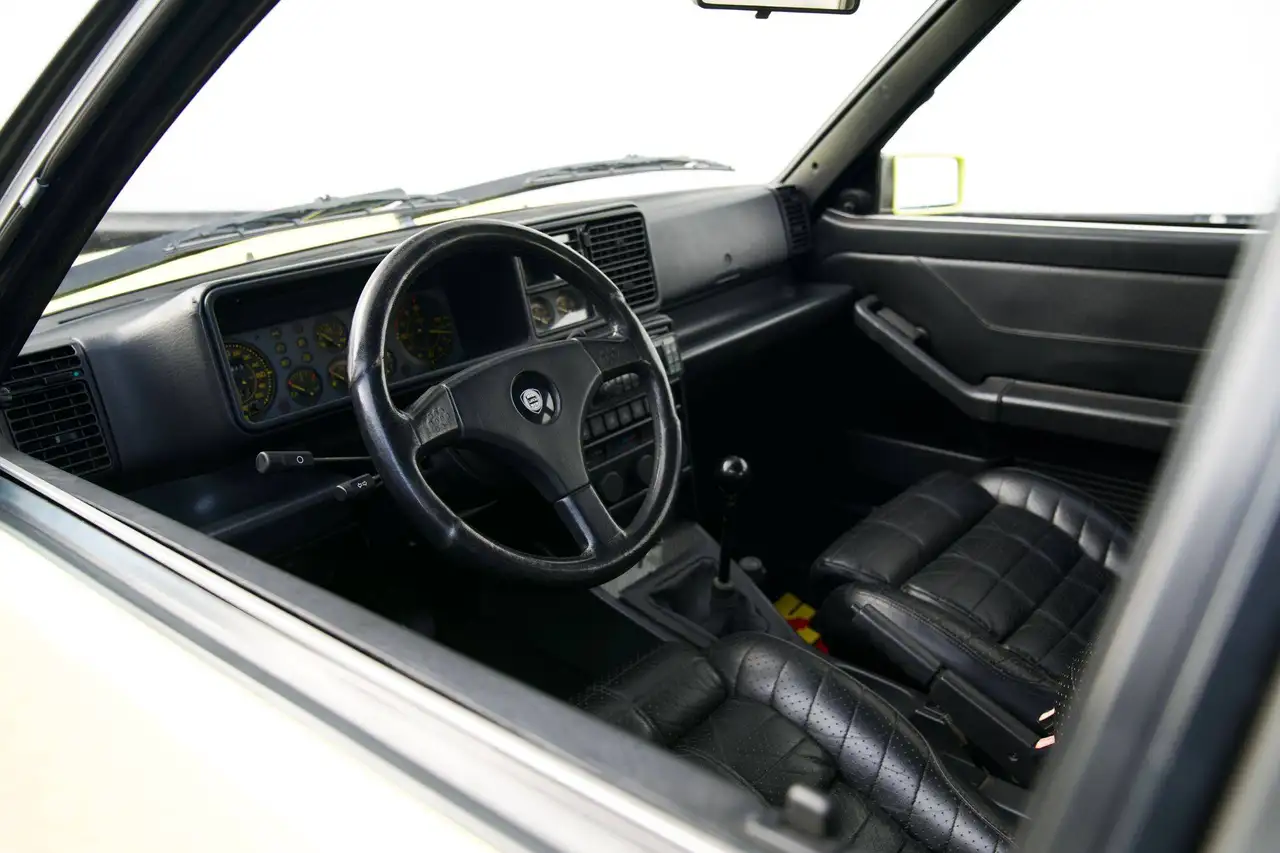Lancia Delta integrale Evo 1, foto 8