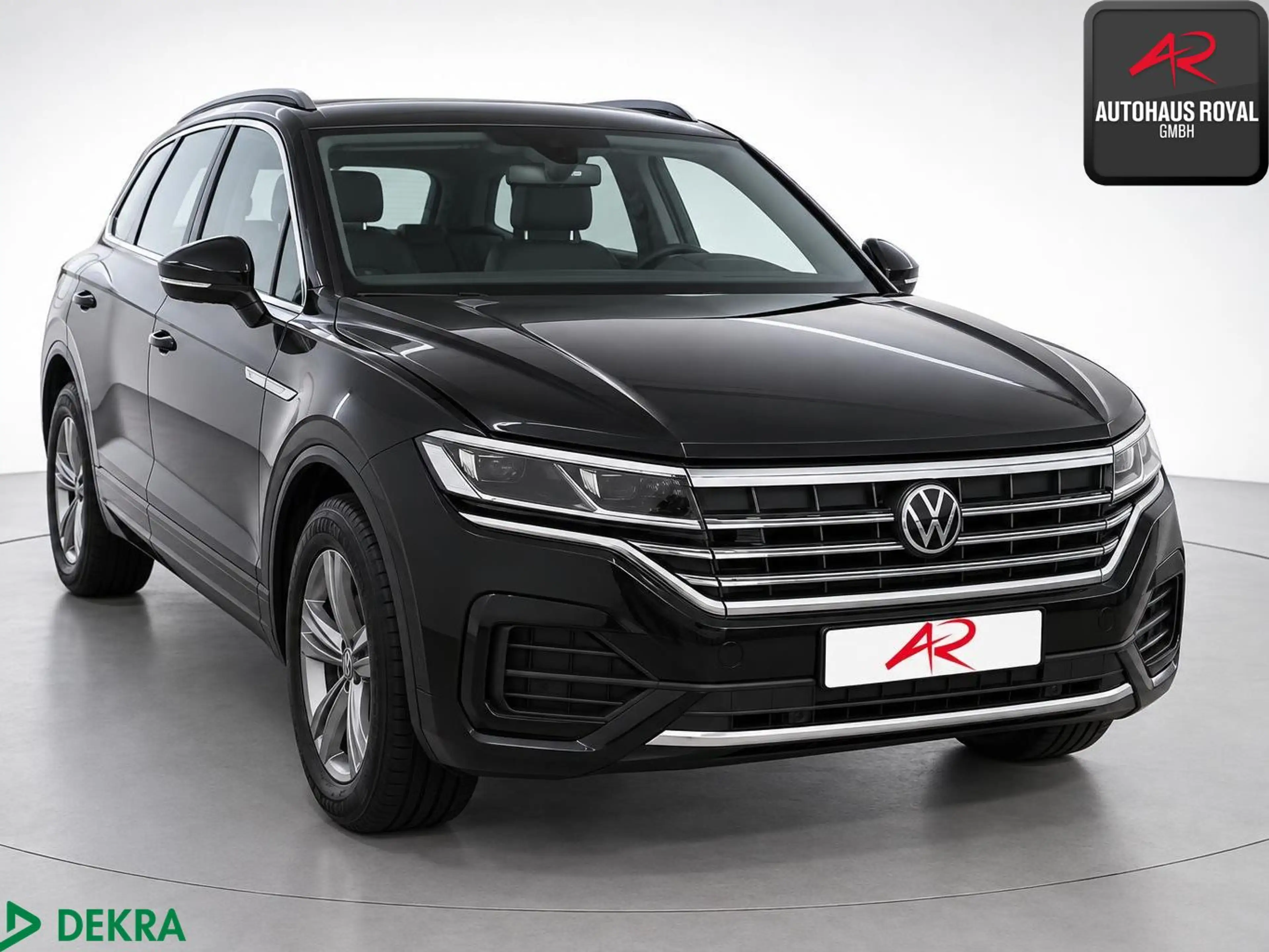Volkswagen Touareg 3.0 TDI 4M R LINE HUD,STANDHZ,DYNAUDIO — photo 4