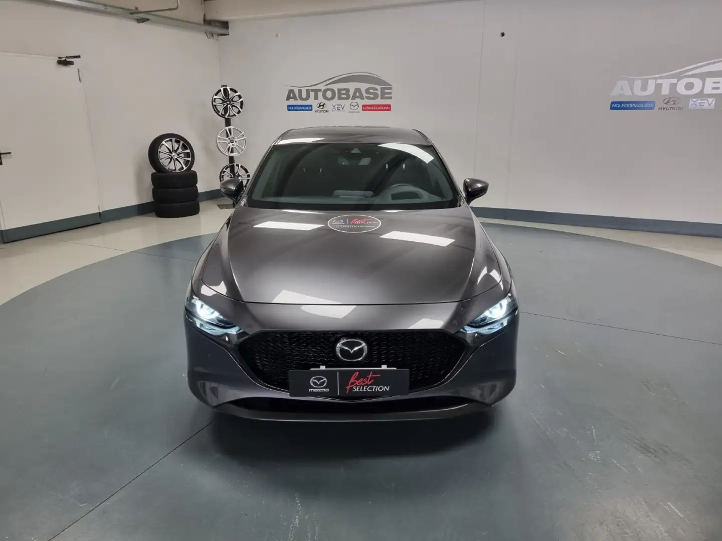 Mazda 3 1.8L Skyactiv-D Executive APPARANCE PACK Szary - 2