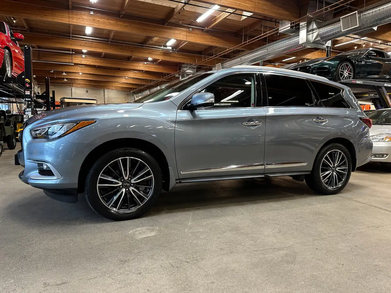 2016 Infiniti QX60