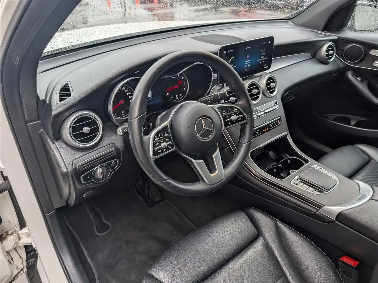 Mercedes-Benz GLC fotografie Mercedes-Benz GLC