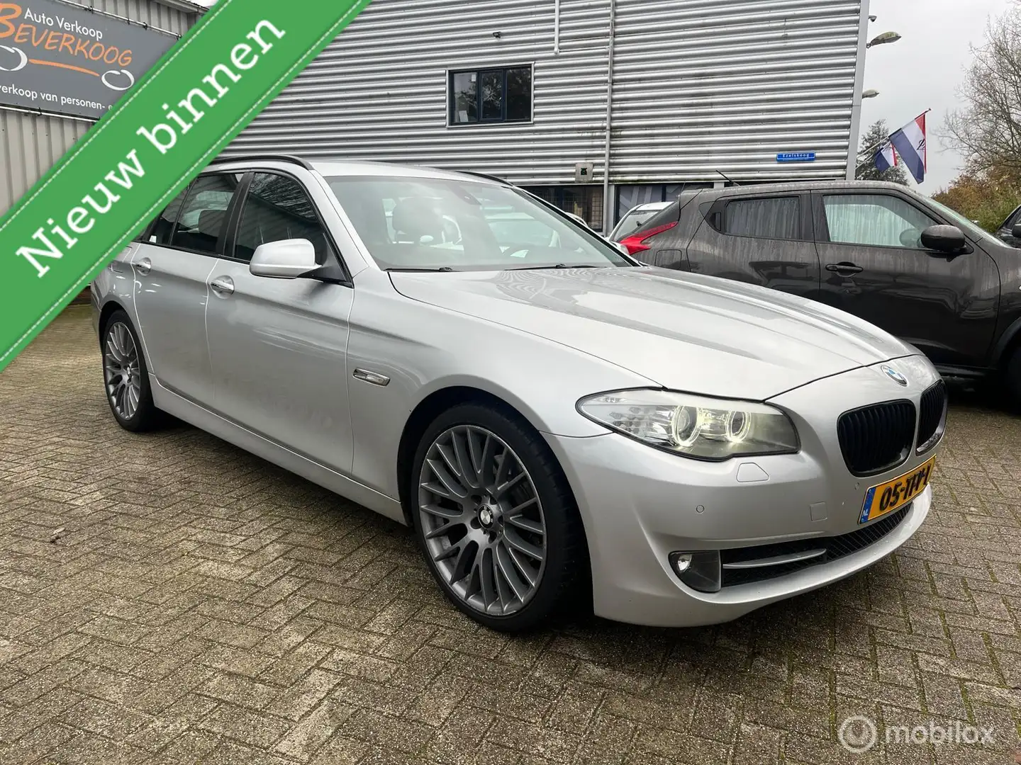 BMW 523 5-serie Touring 523i High Executive Grijs - 1