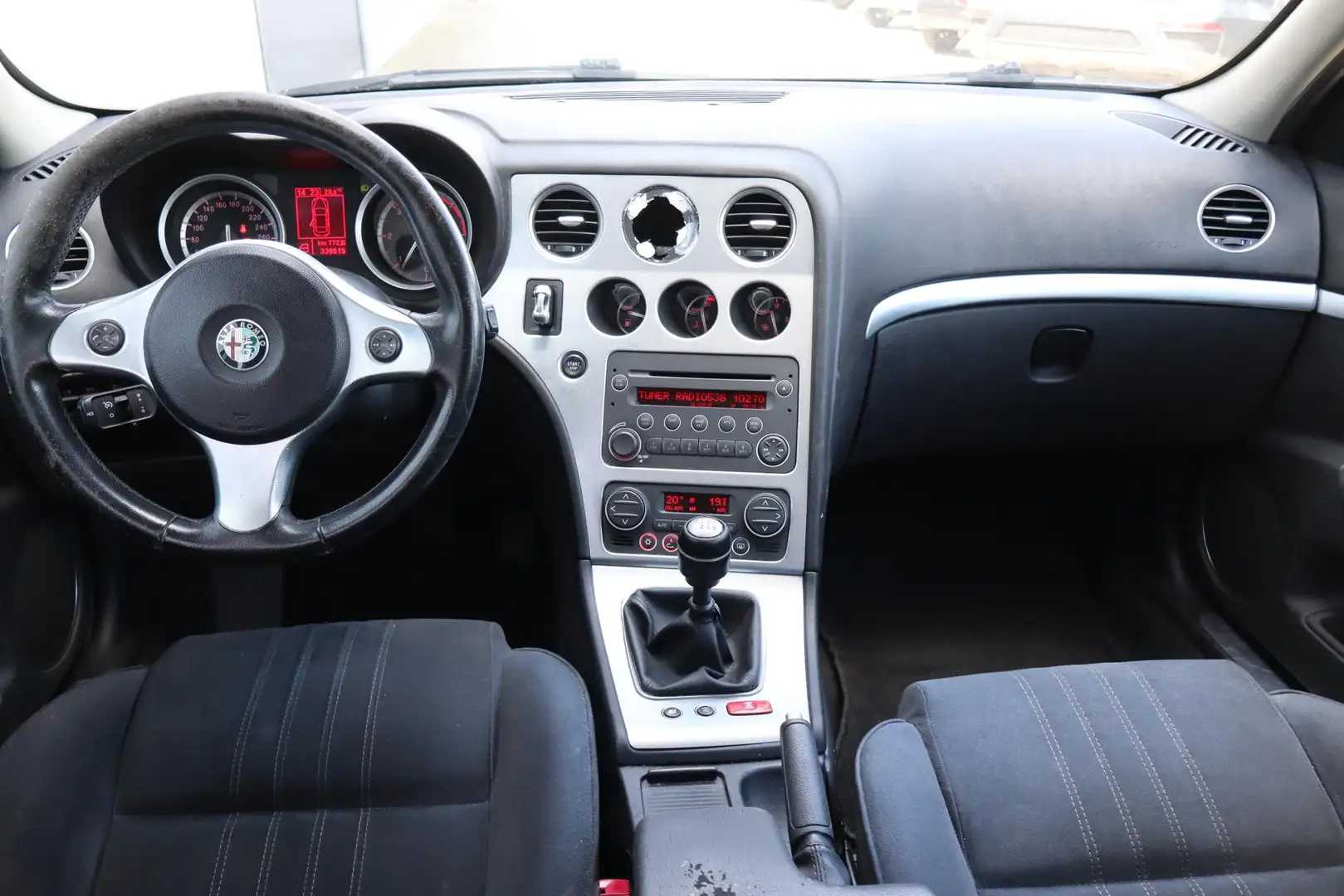 Alfa Romeo 159 Sportwagon 1.9 JTD Distinctive Airco, Cruise contr Grijs - 2