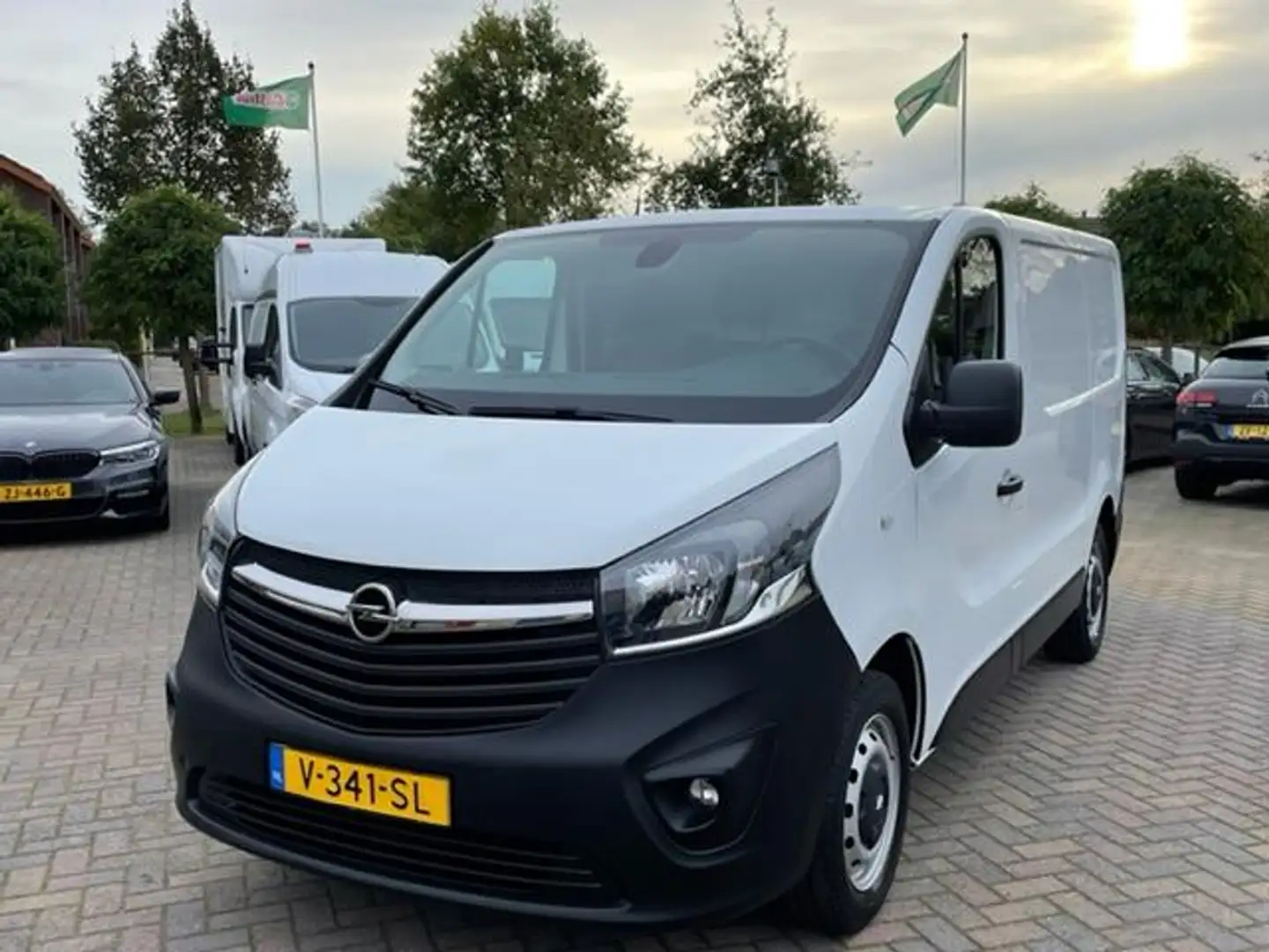 Opel Vivaro 1.6CDTI/L1H1/NAV/3SITZ/AC White - 1