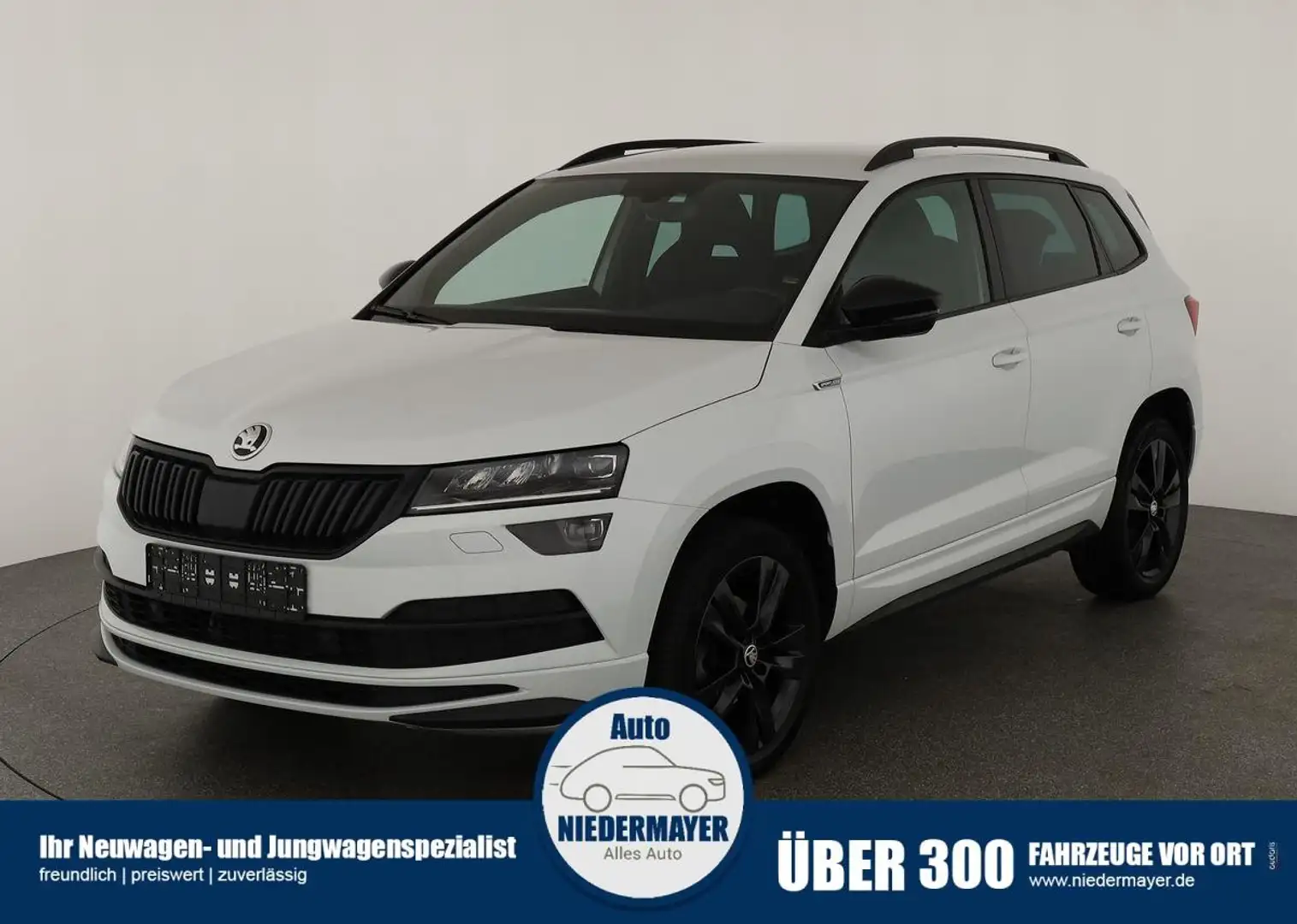 Skoda Karoq 1.5 TSI DSG Sportline, AHK, Kamera, LED, Navi, ACC White - 1