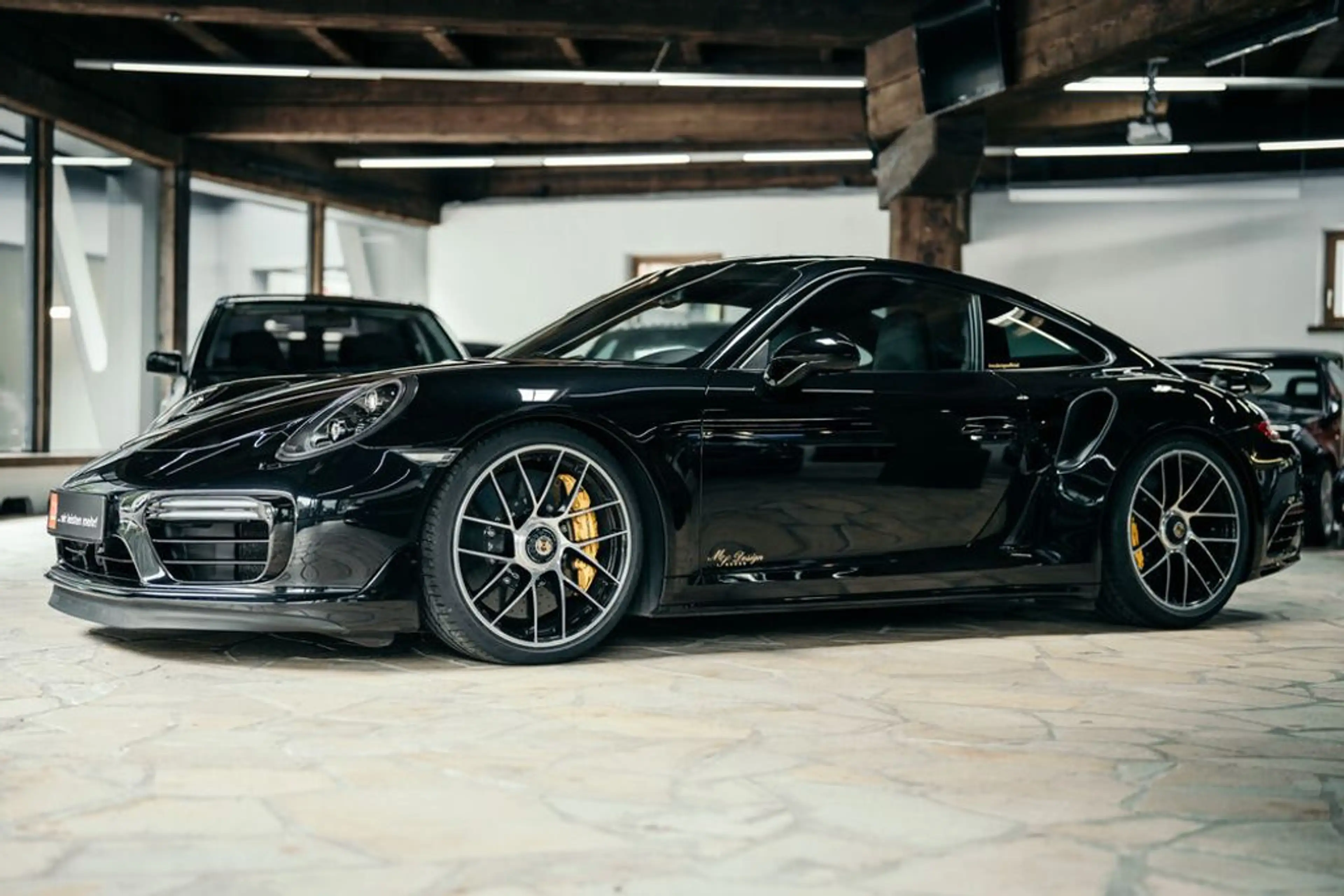 Porsche 911 Turbo S *LIFT*MWST*PCCB*AERO PAKET* — photo 2