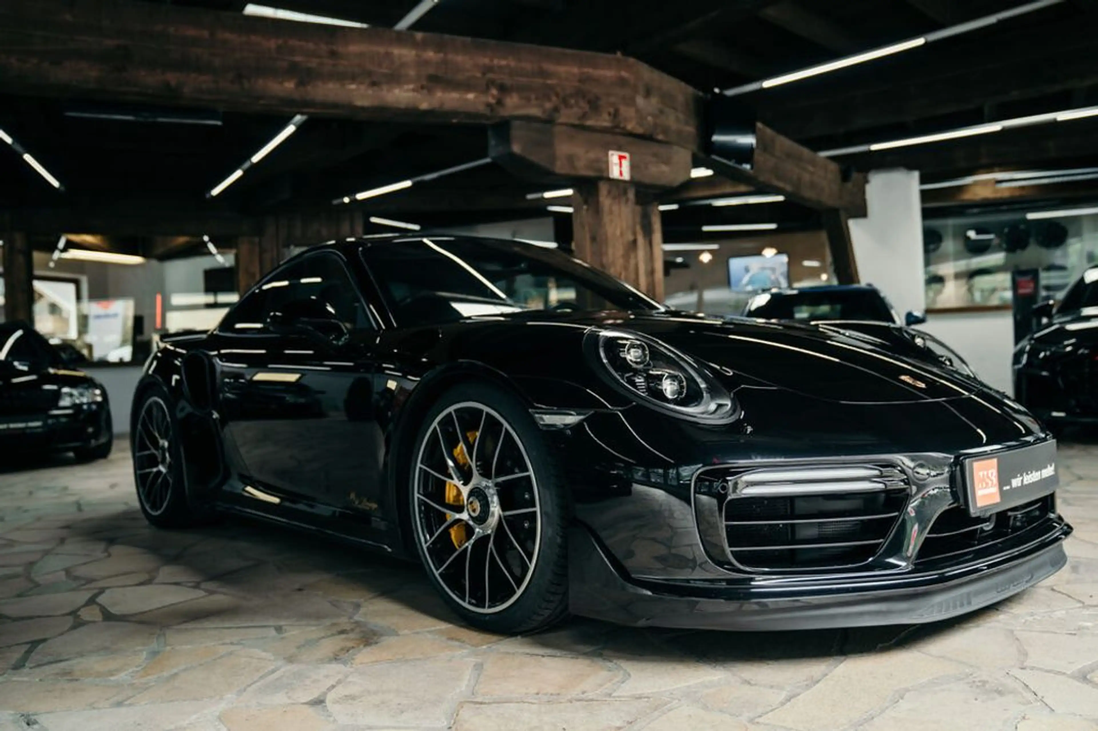 Porsche 911 Turbo S *LIFT*MWST*PCCB*AERO PAKET*
