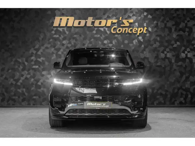 Land Rover Range Rover Sport view 4