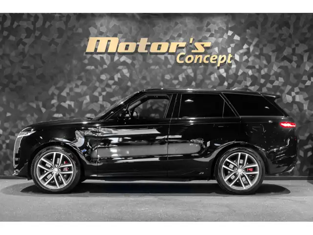 Land Rover Range Rover Sport view 2