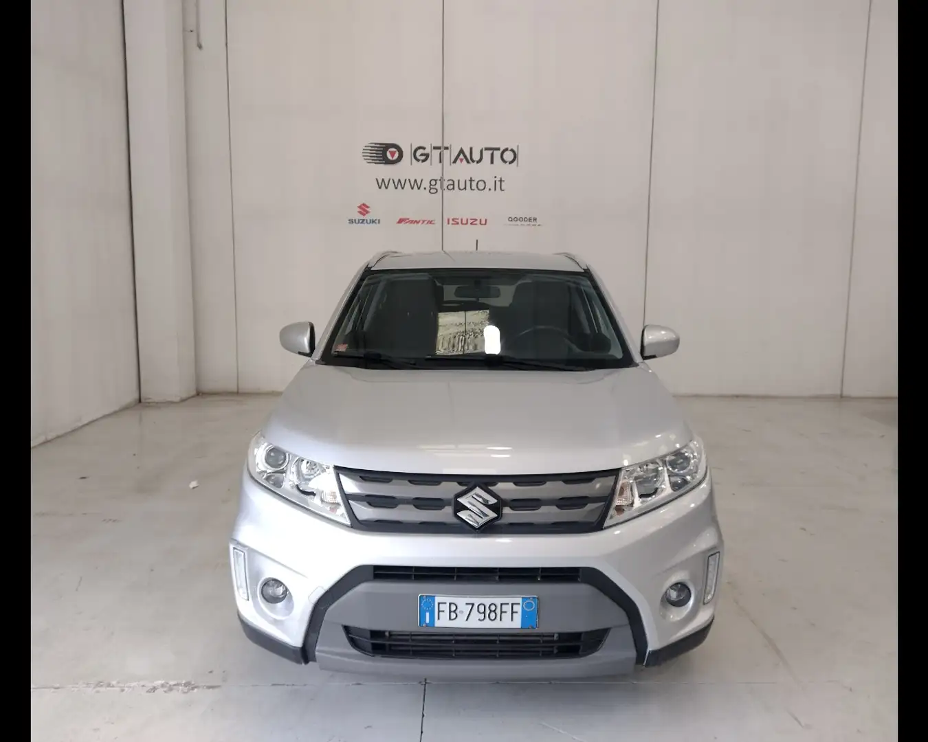 Suzuki Vitara 1.6 ddis V-Cool s&s 2wd Argento - 2