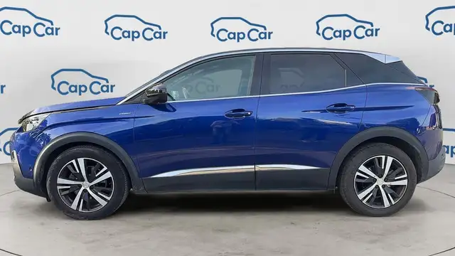 Peugeot 3008 view 2