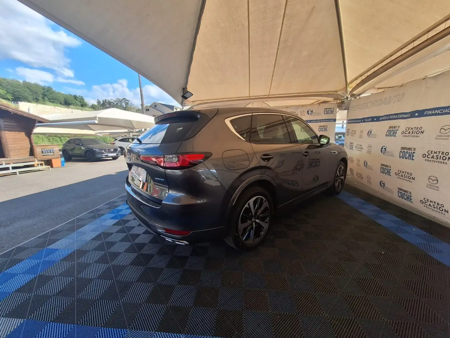 Mazda CX-60 2.5L PHEV Takumi Con-P + Dri-P+ Com-P + Pan-P NKS Gris - 2