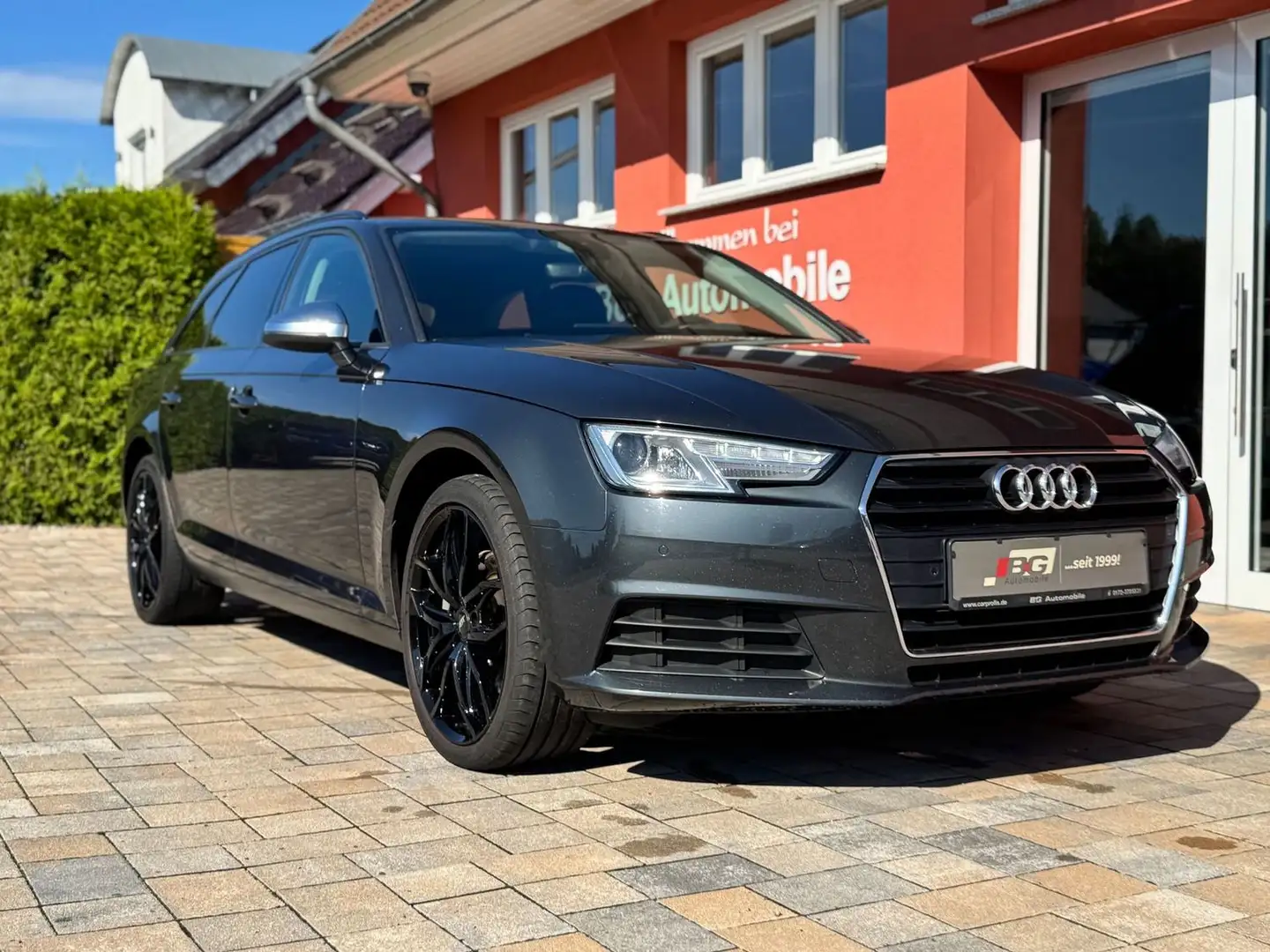 Audi A4 *AHK*Sitzheizung*Xenon Gris - 2