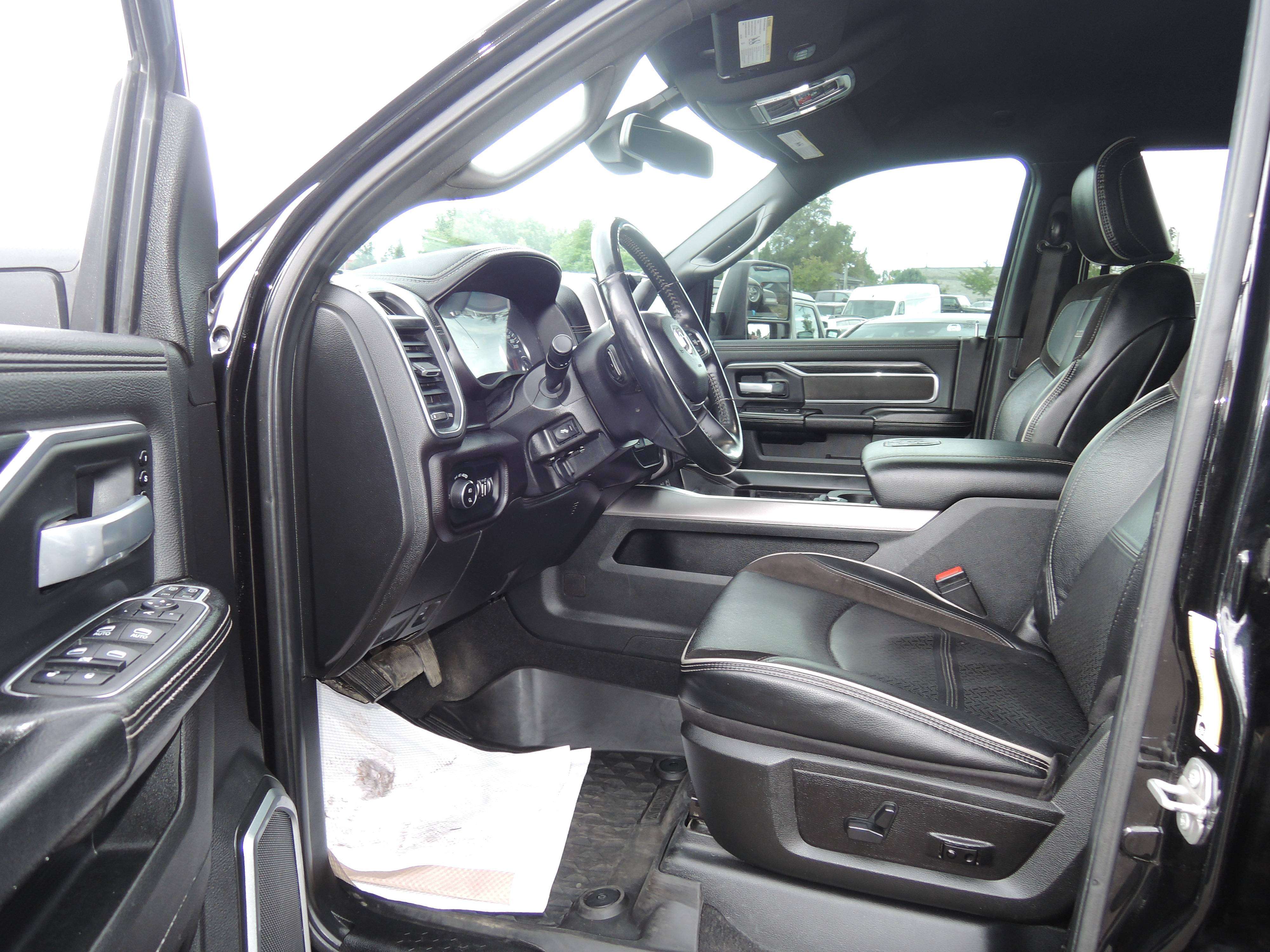 2023 RAM 3500