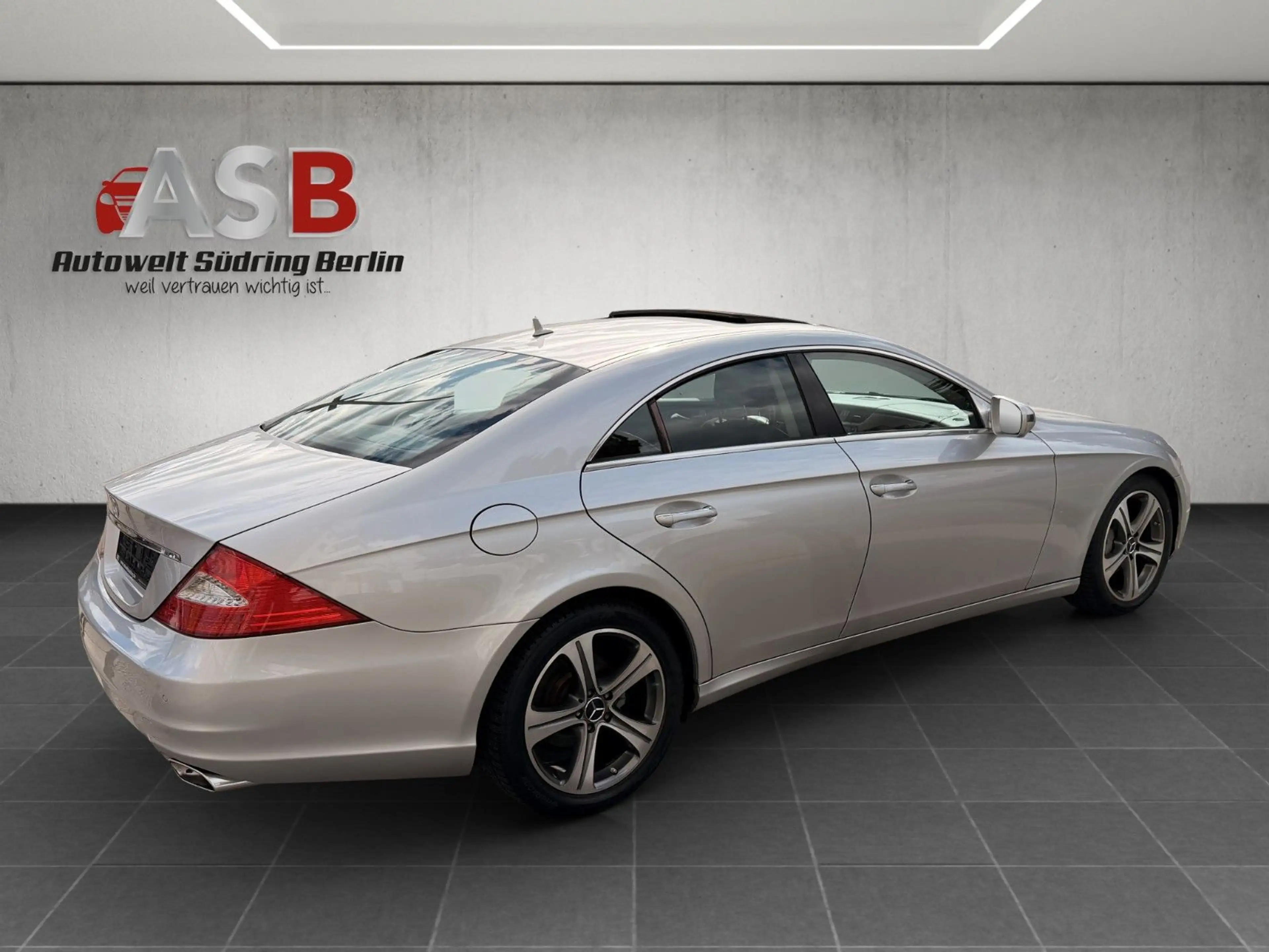 Mercedes-Benz CLS 350 CDI Automatik*Xenon*Leder*Navi*SD — photo 15